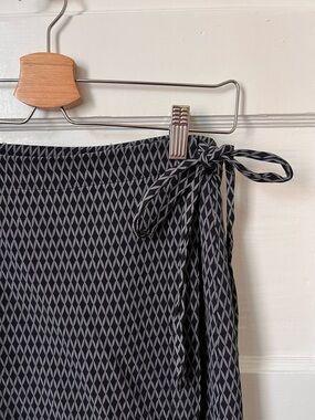 Banana Republic Geometric Wrap Skirt